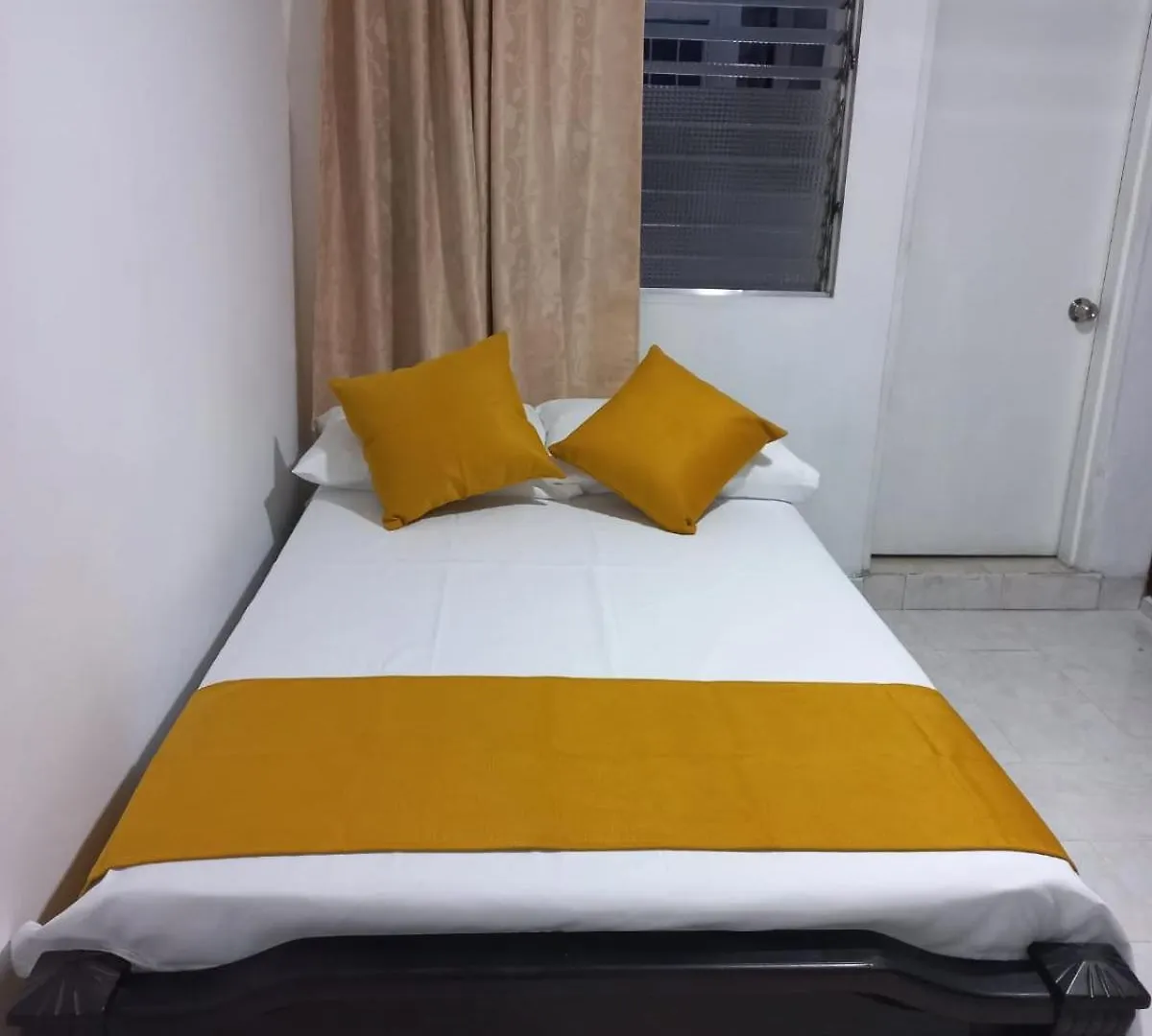 Apartamento Agradable Nuevo Medellin Apartment