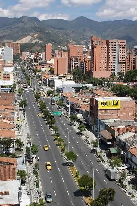 Apartamento Agradable Nuevo Μεντεγίν